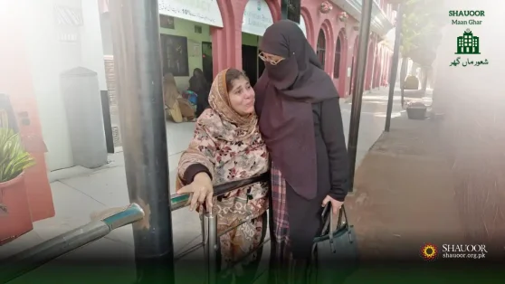 A lifetime spent wandering, Ghazala Shehzadi came into our care four years ago. During this time, we provided her shelter.