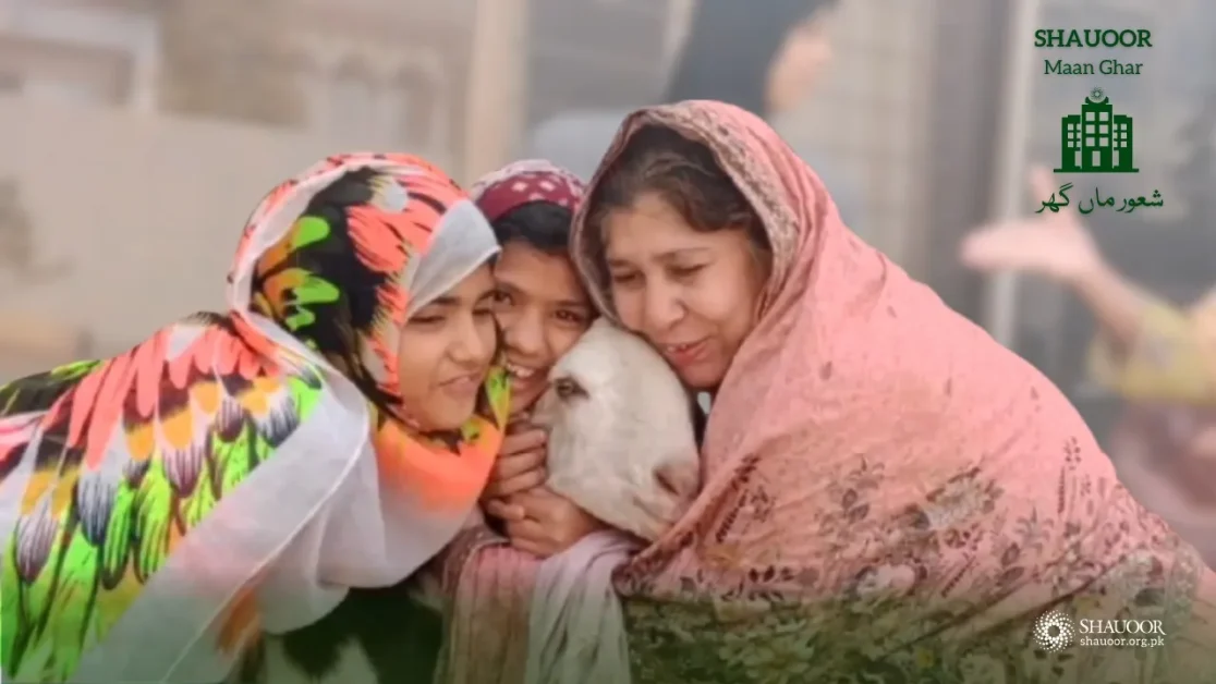 The Arrival of a Goat at Shauoor Maan Ghar | Qurbani 2024 | بکرے کی آمد نےچہروں پر خوشیاں بکھیر دیں